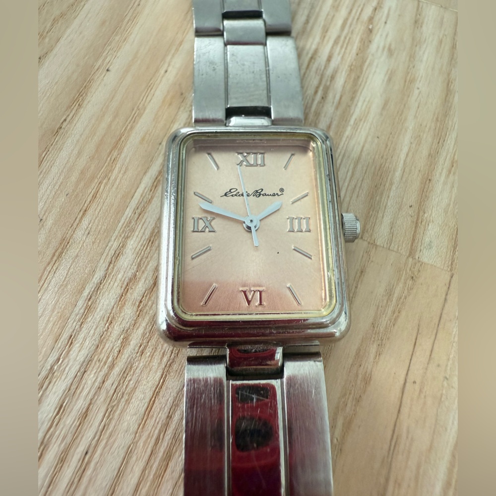 Eddie Bauer ladies tank style silver tone metal watch NEW BATTERY